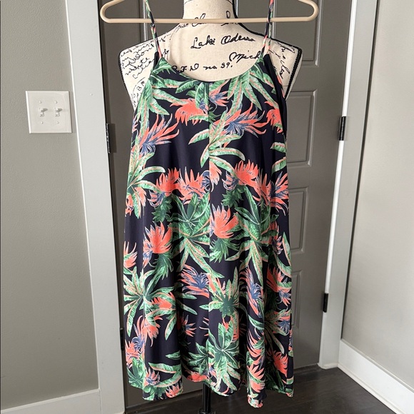 Peach Love California Vibrant Leaf Dress - Picture 3 of 4